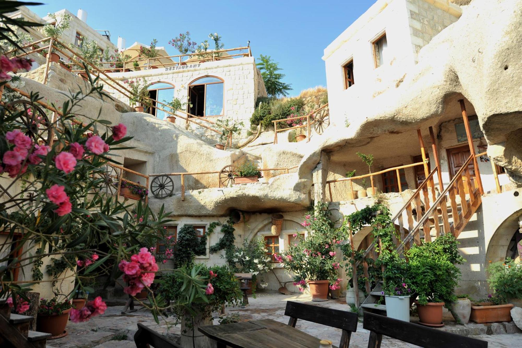 Shoestring Cave House Goreme Exterior photo